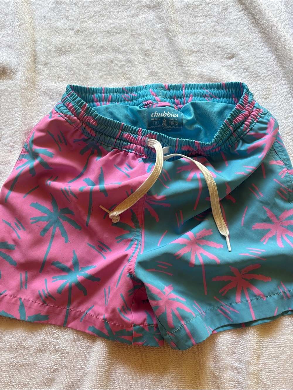 chubbies Kids Pink & Teal Palm Print Swim Trunks
